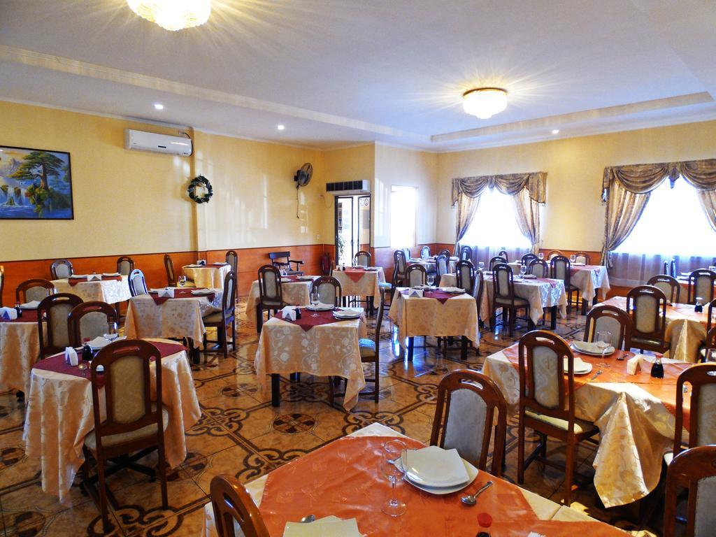 Hostal Whay Hau Санта Крус Екстериор снимка